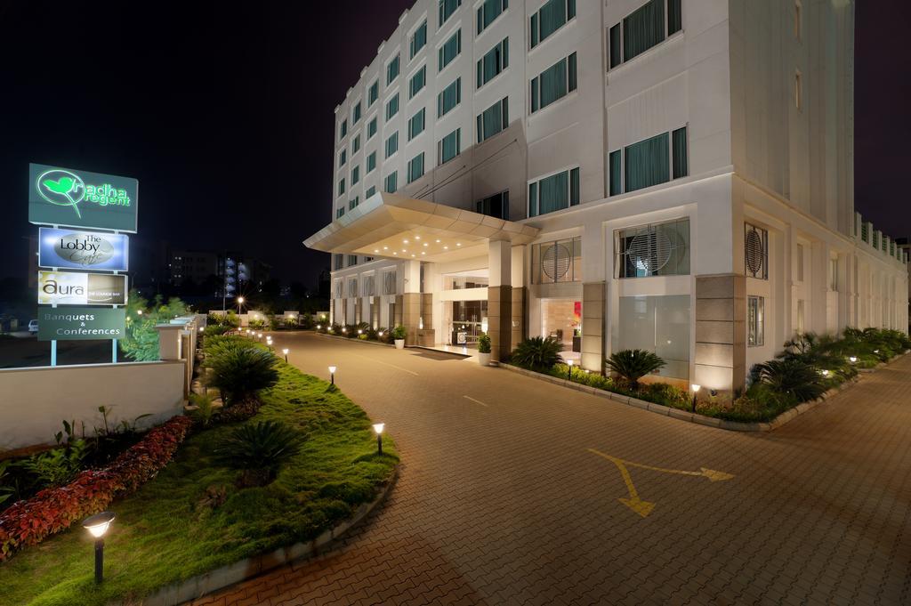 Kammasandra Radha Regent Electronic City מראה חיצוני תמונה