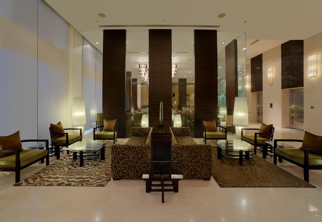 Kammasandra Radha Regent Electronic City מראה חיצוני תמונה
