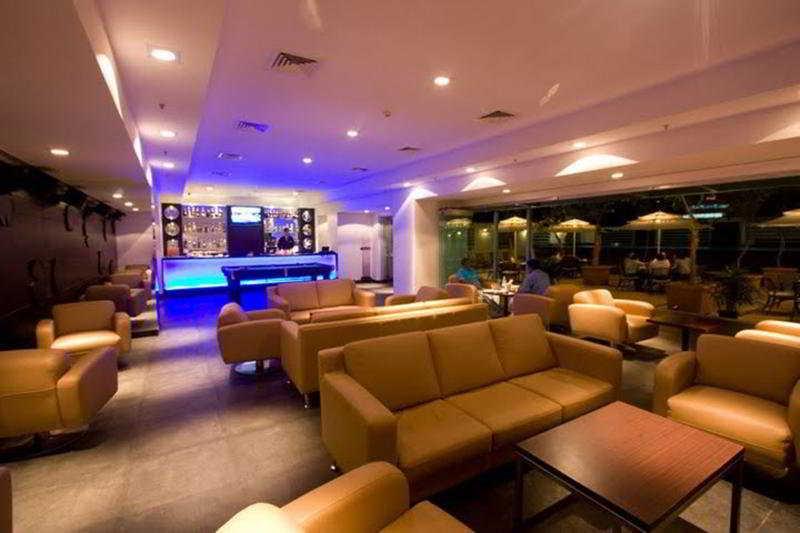 Kammasandra Radha Regent Electronic City מראה חיצוני תמונה