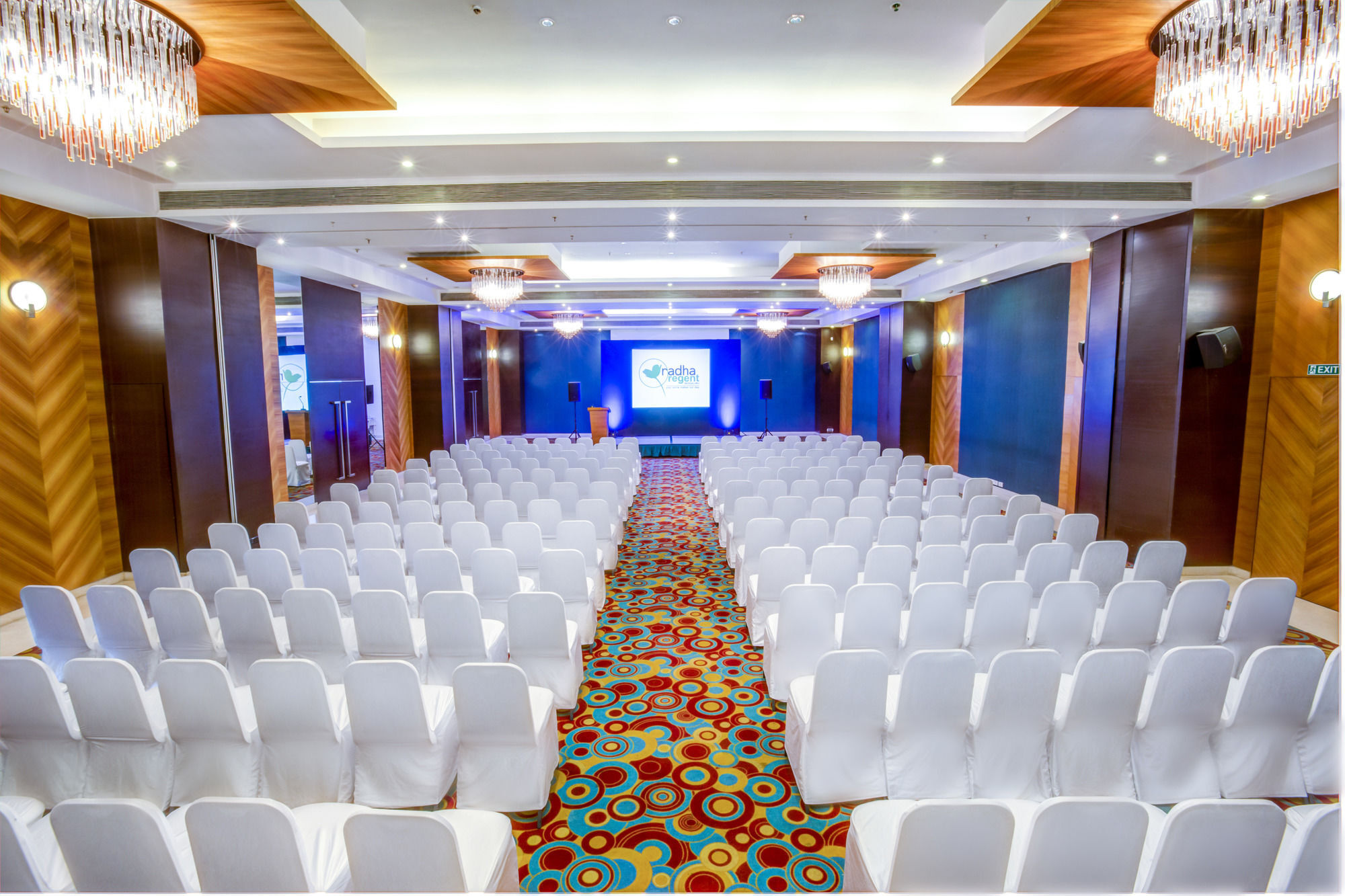 Kammasandra Radha Regent Electronic City מראה חיצוני תמונה